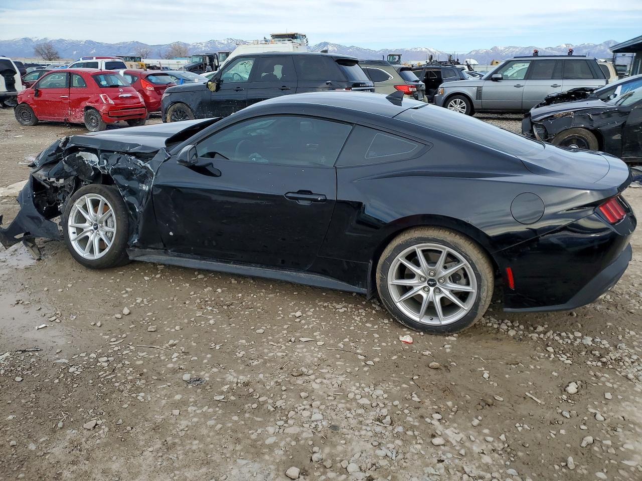 2024 Ford Mustang VIN 1FA6P8CF6R5419660 photo 2