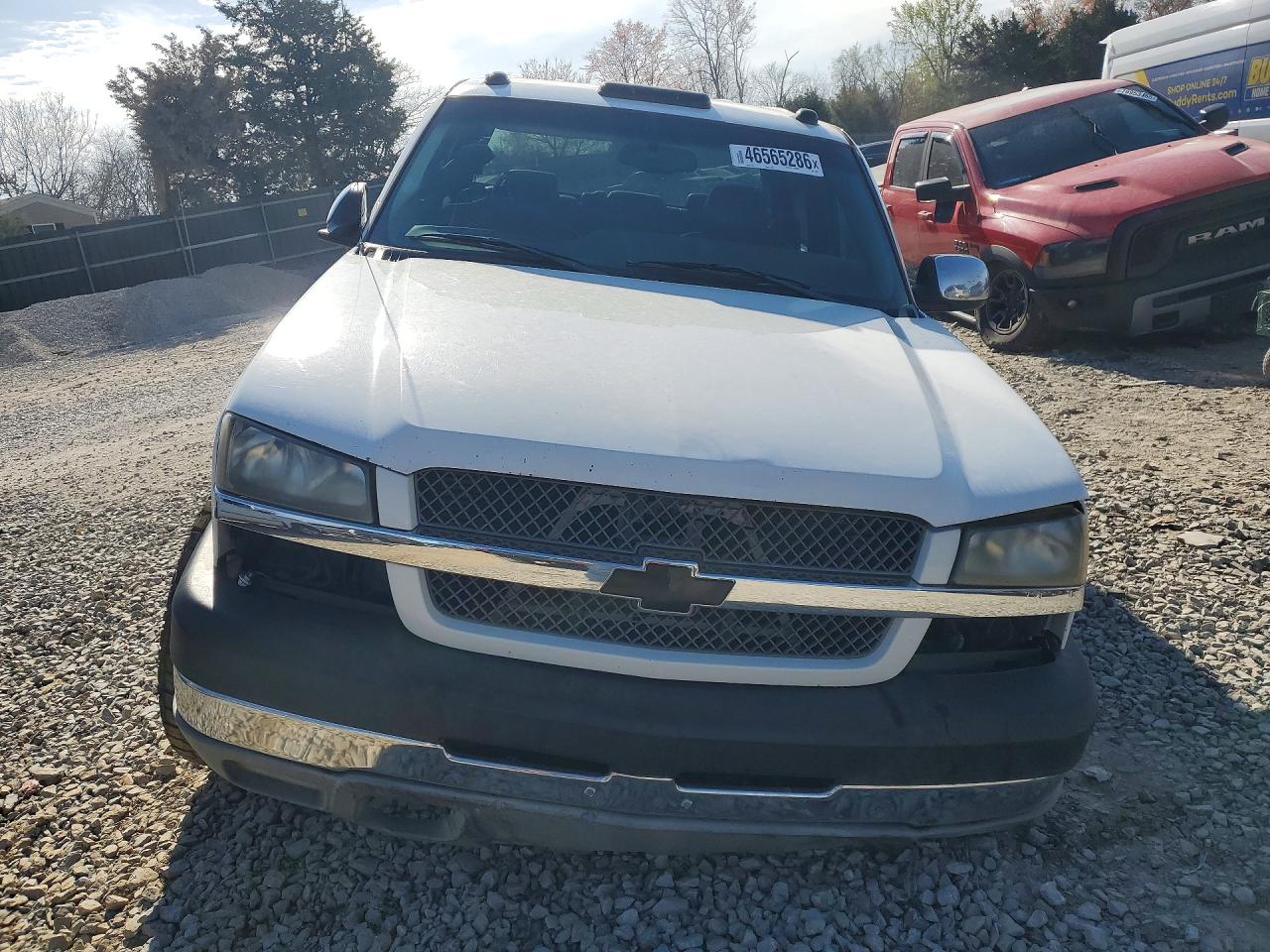 2004 Chevrolet All models VIN 1GCHK23254F185302 photo 5
