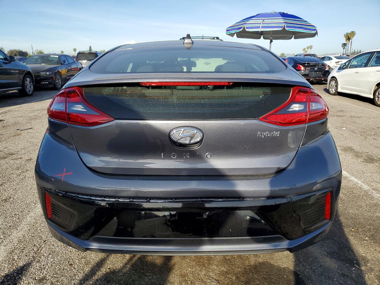 2018 Hyundai Ioniq VIN KMHC85LC1JU083128 photo 6