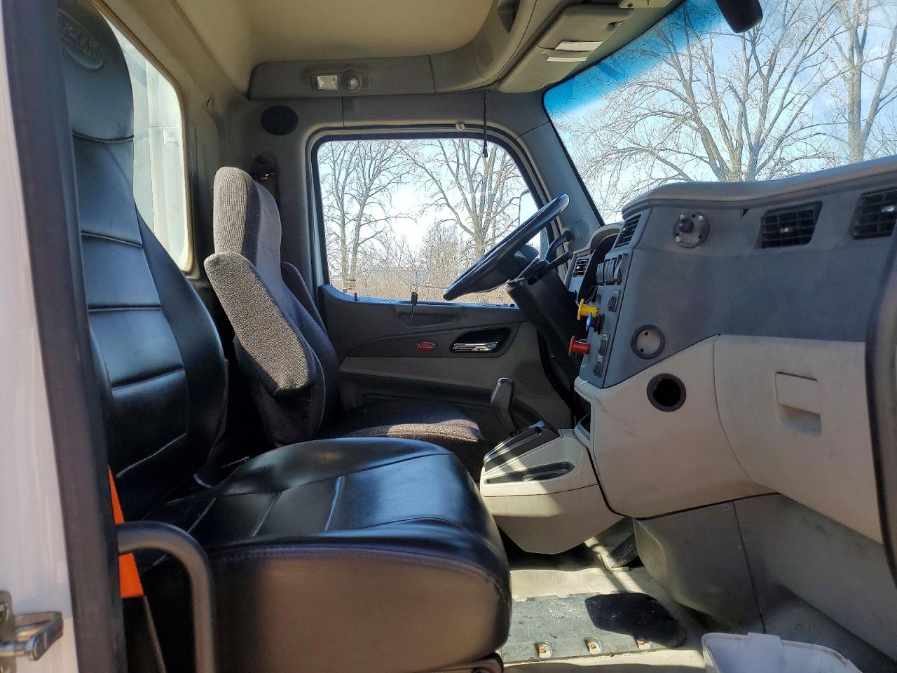 2018 PETERBILT All other VIN 1XPBA48X3JD446425 photo 5