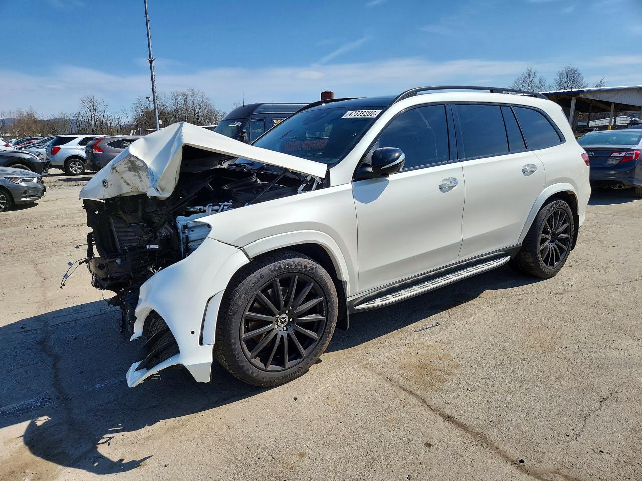 2022 Mercedes Gls-class VIN 4JGFF5KE2NA737275 photo 1