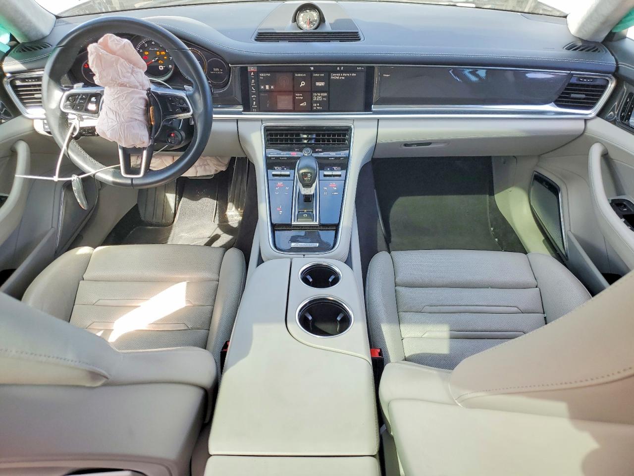 2018 Porsche Panamera VIN WP0AF2A79JL141336 photo 8