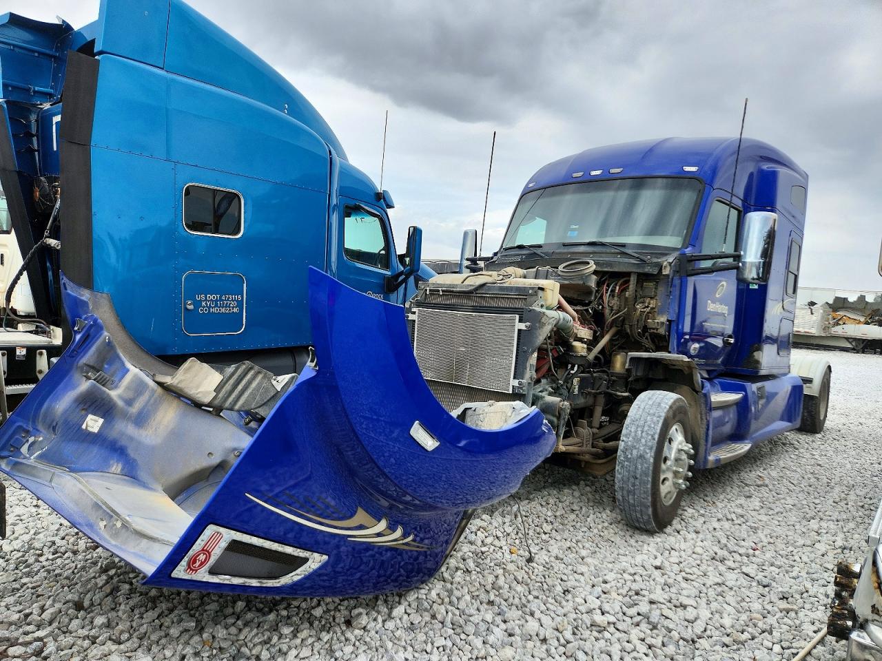 2019 KENWORTH All other VIN 1XKYA48X6KJ289492 photo 2
