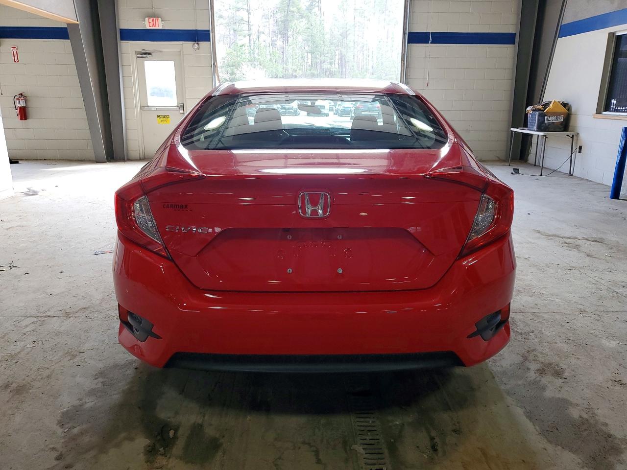 2018 Civic VIN 2HGFC2F5XJH583031 photo 6