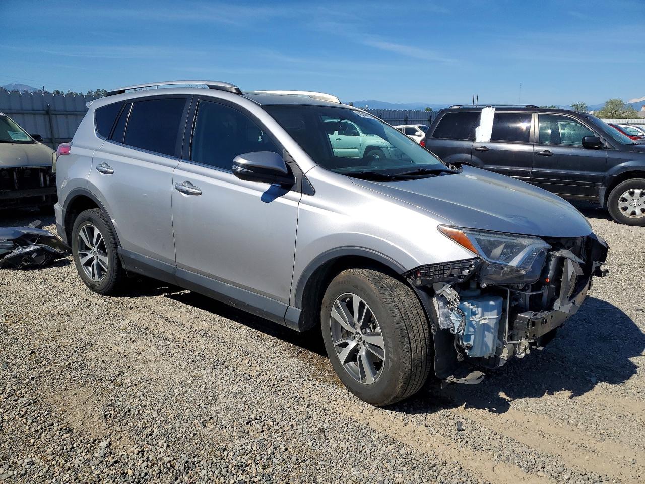 2016 Toyota Rav4 VIN 2T3WFREV9GW254636 photo 4