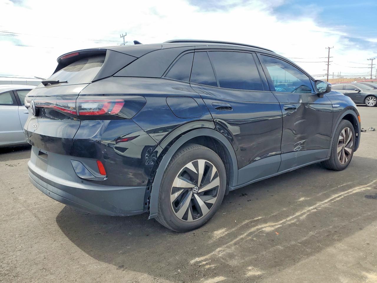 2023 VOLKSWAGEN All other VIN 1V2CMPE85PC042678 photo 3