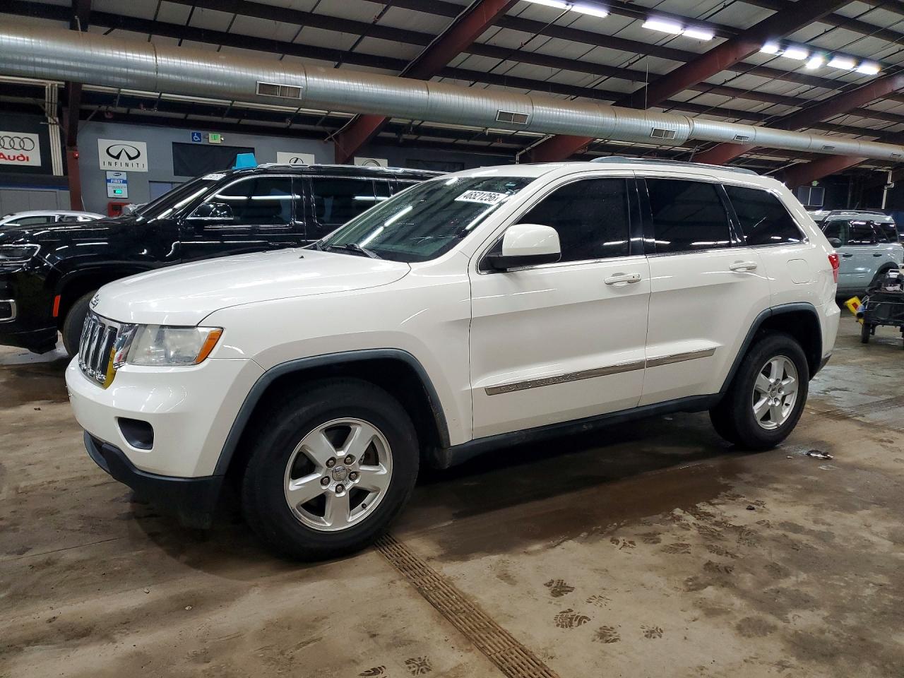 2011 Jeep Grand cher VIN 1J4RR4GG0BC640955 photo 1