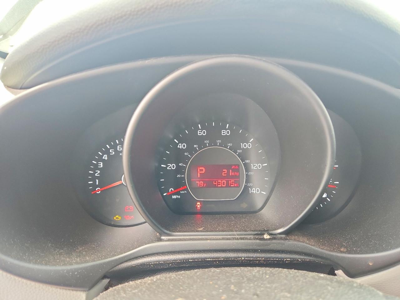 2017 Kia Soul VIN KNDJN2A28H7449981 photo 9