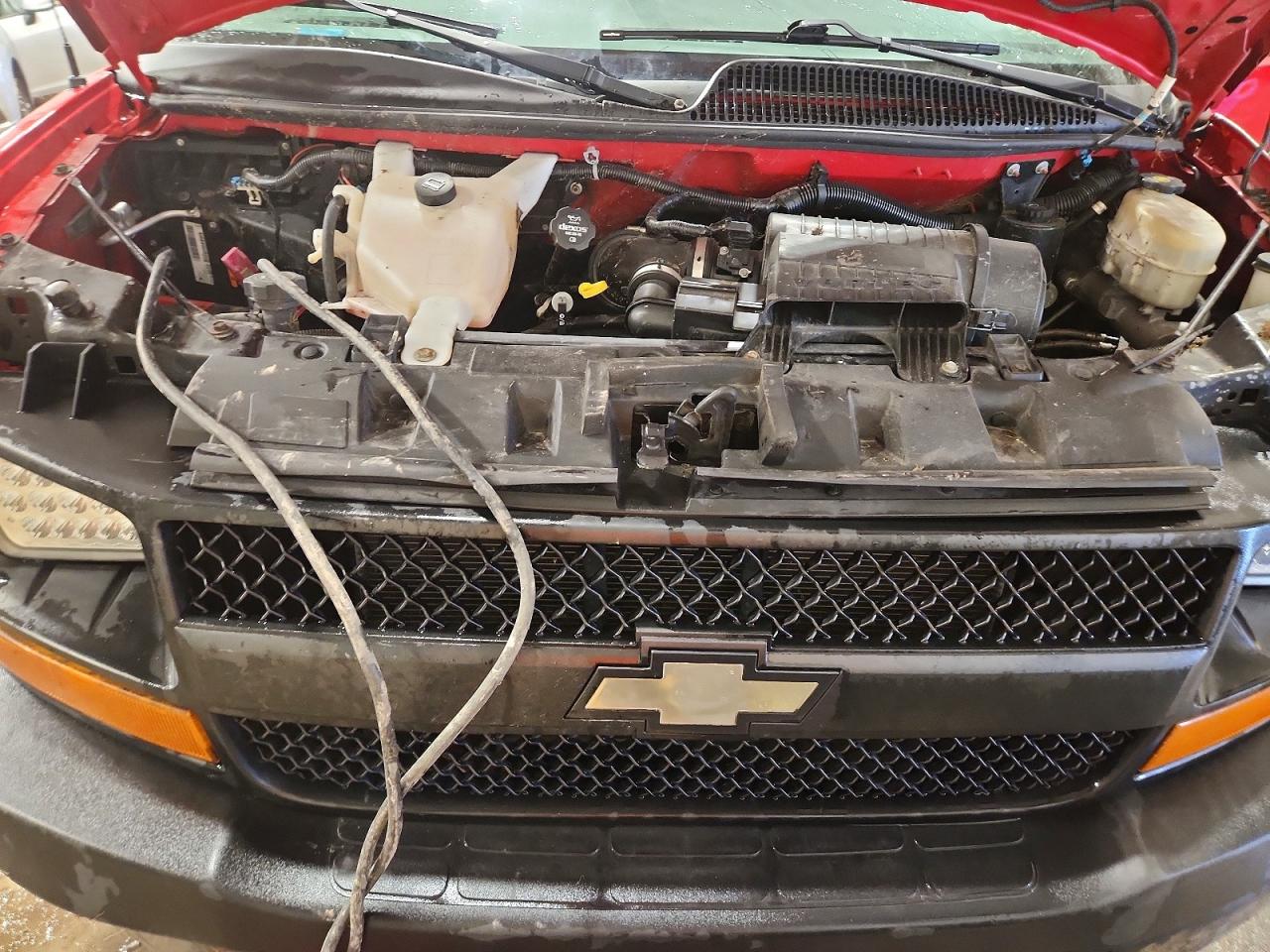 2017 Chevrolet Express VIN 1GAWGEFG1H1292585 photo 12