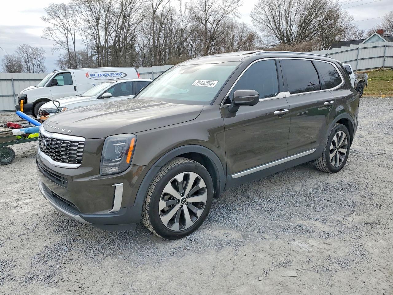 2021 KIA Telluride VIN 5XYP64HC8MG139537 photo 1