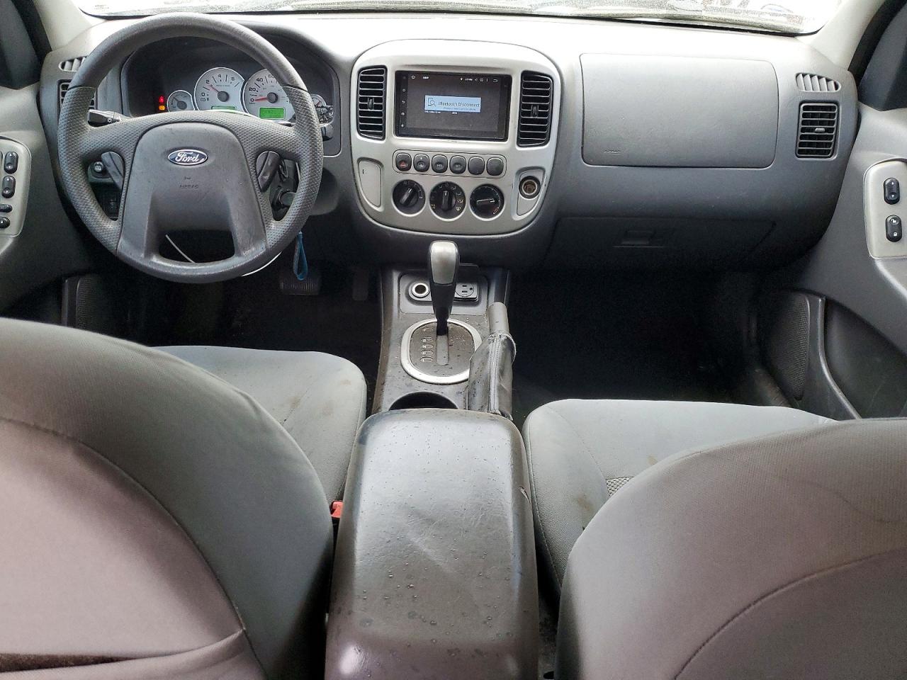 2006 Ford Escape VIN 1FMCU95H06KB36464 photo 8