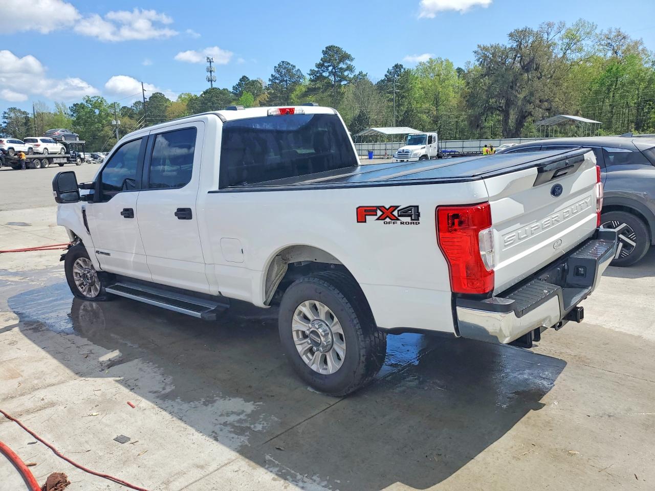 2022 FORD All models VIN 1FT8W2BT4NEF74423 photo 2