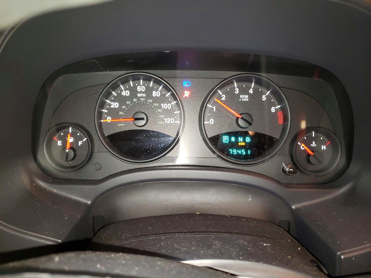 2010 Jeep Compass VIN 1J4NF4FB9AD601674 photo 9