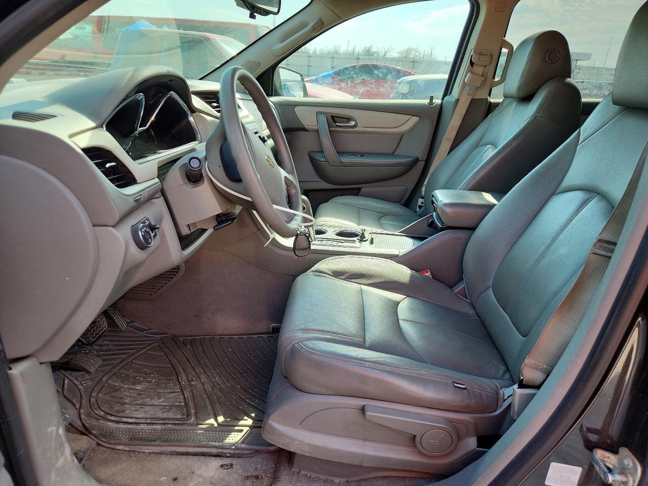 2017 Chev Traverse VIN 1GNKVFED2HJ139763 photo 7