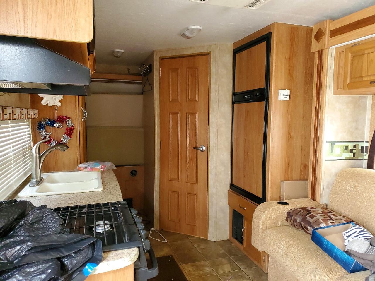 2009 JAYCO Trailer VIN 1UJBJ02K991JB0083 photo 6