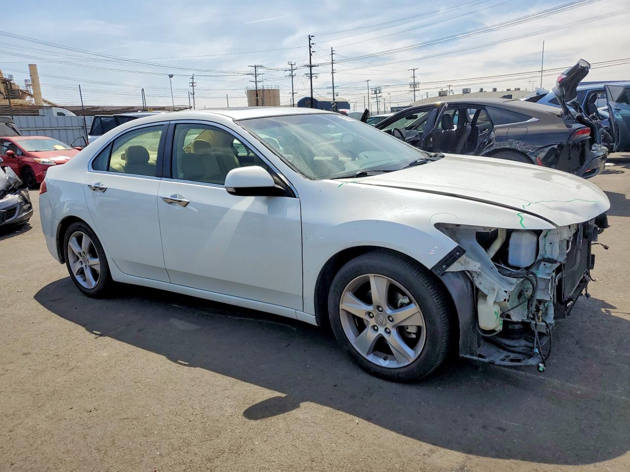 2013 Acura Tsx VIN JH4CU2F64DC011174 photo 4