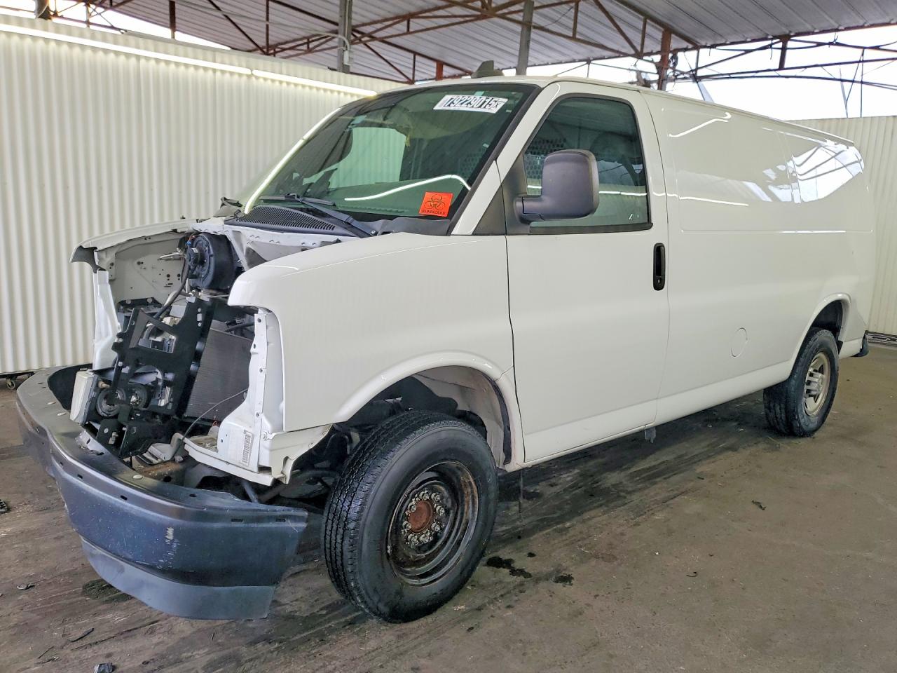 2020 CHEV Express VIN 1GCWGAFG8L1126749 photo 1