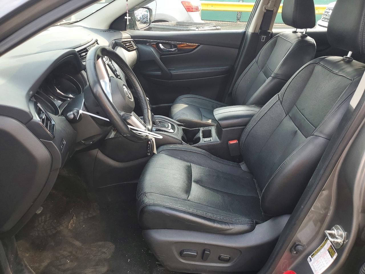 2018 Nissan Rogue VIN JN1BJ1CR9JW261537 photo 7