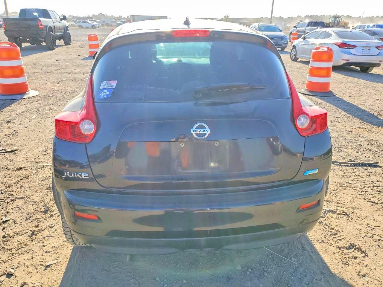 2014 NISS Juke VIN JN8AF5MR9ET358426 photo 6