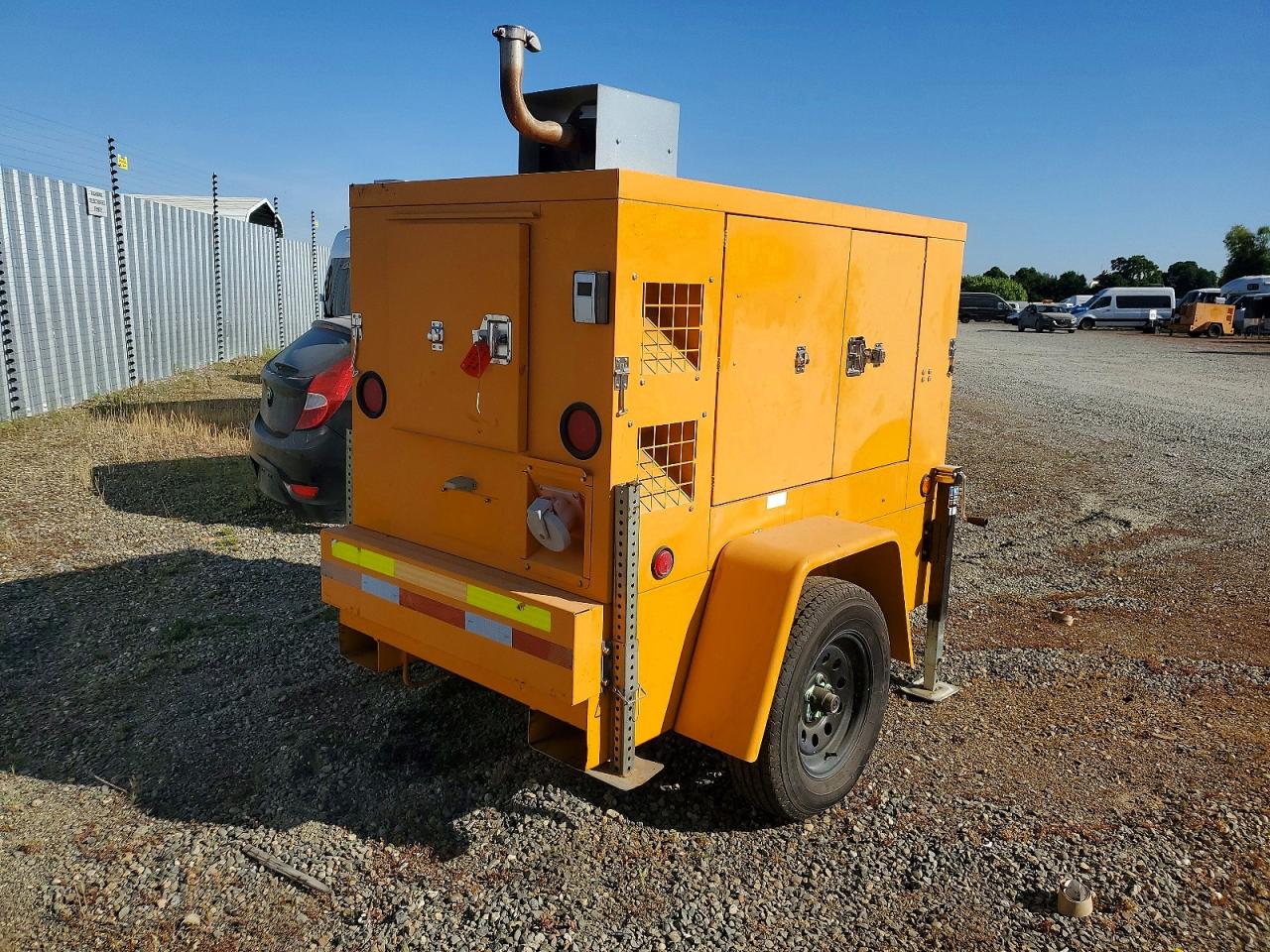 2010 PELSUE Utility tr VIN 1P9UM2511A1139218 photo 4