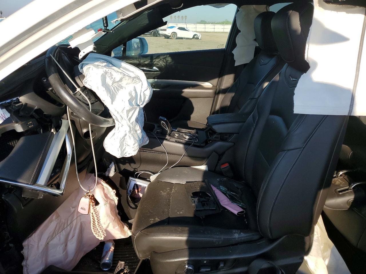 2019 Cadillac Xt4 VIN 1GYFZCR43KF153327 photo 7
