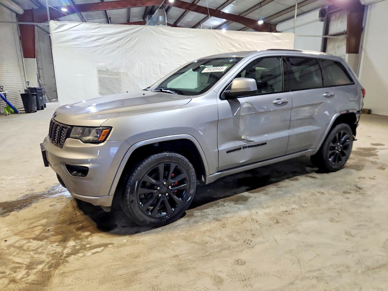2019 Jeep Grand cher VIN 1C4RJFAGXKC729983 photo 1