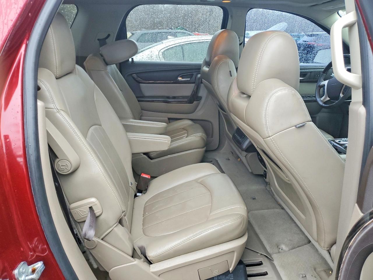 2015 GMC Acadia den VIN 1GKKVTKD5FJ344085 photo 11
