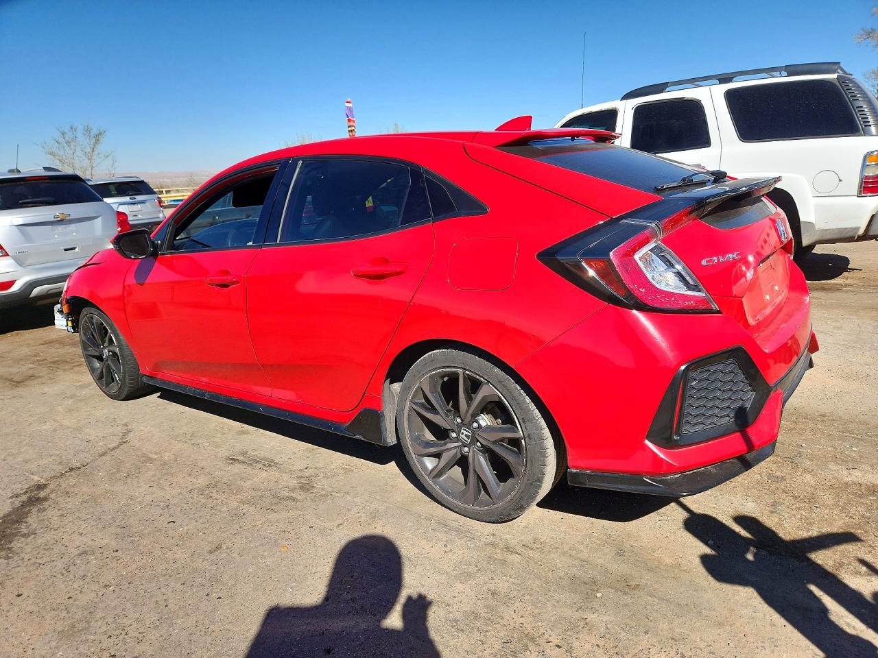 2018 Honda Civic VIN SHHFK7H97JU235352 photo 2