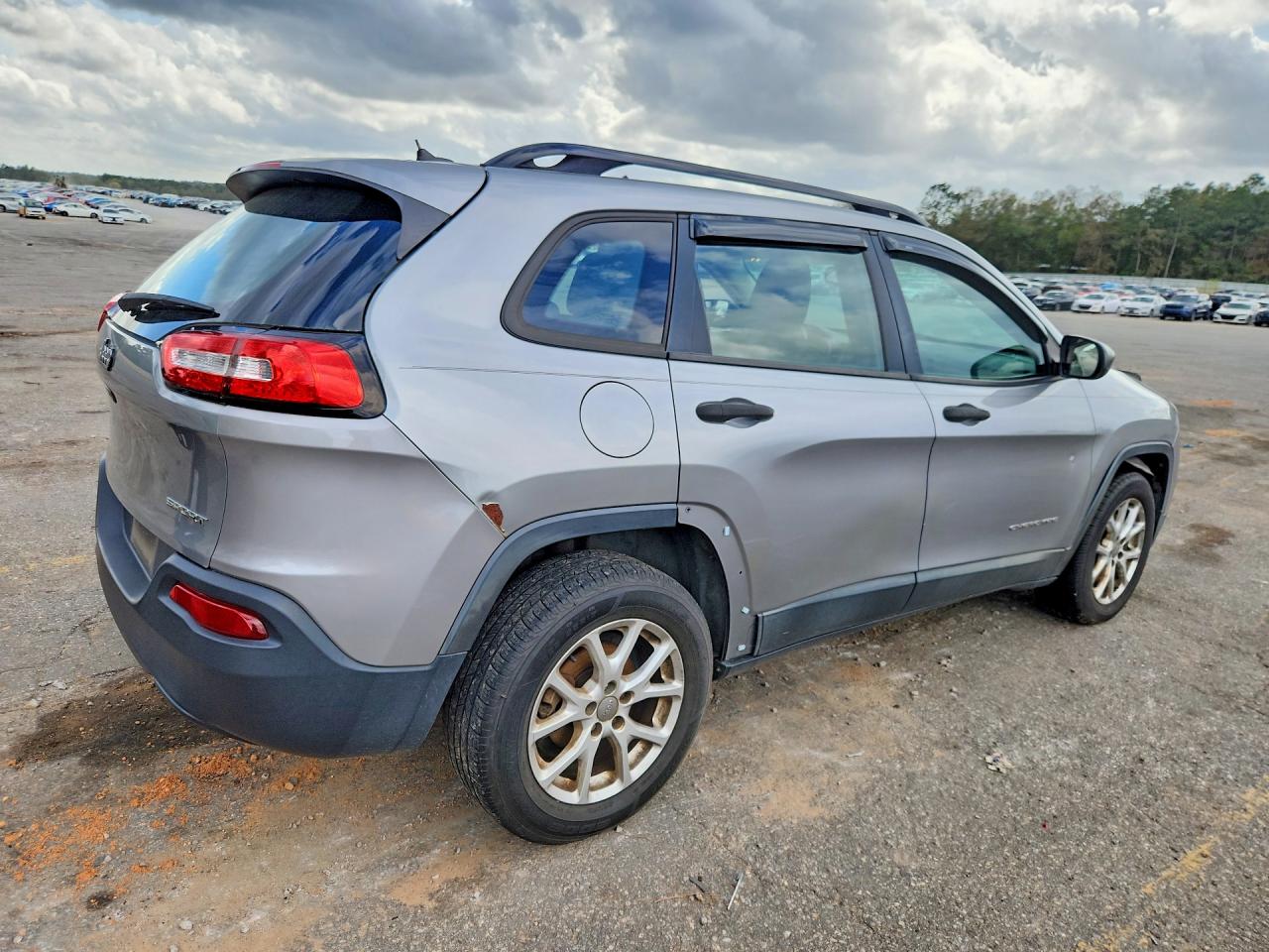 2016 Jeep Cherokee VIN 1C4PJLAB3GW137597 photo 3