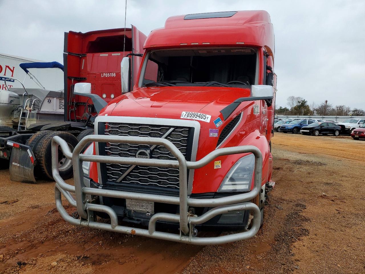 2022 Volvo Vn VIN 4V4NC9EH5NN288032 photo 2