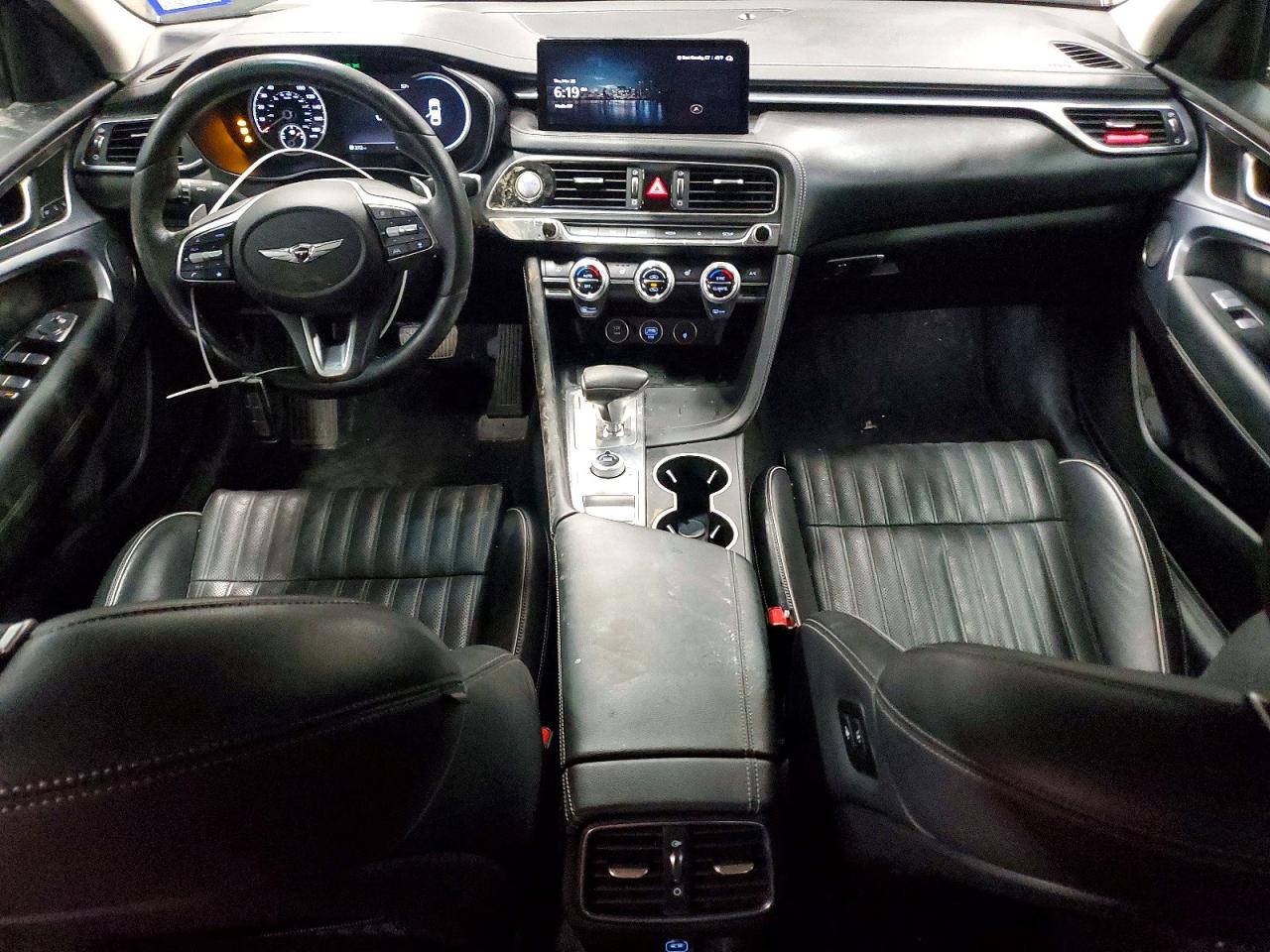 2022 Genesis G70 2.0t VIN KMTG34TA6NU088023 photo 8