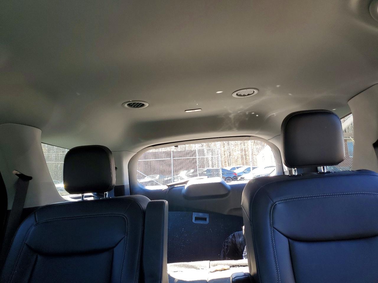 2022 FORD Explorer VIN 1FMSK8DH0NGC15227 photo 10
