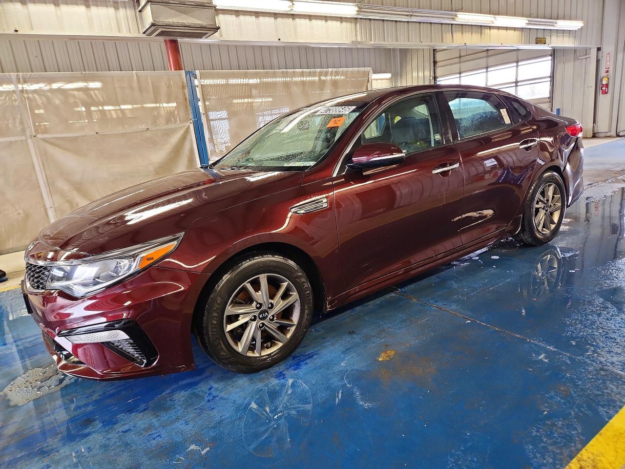 2019 KIA Optima VIN 5XXGT4L32KG344191 photo 1