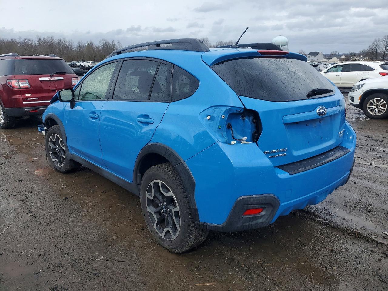 2017 Subaru Crosstrek VIN JF2GPABC6HH240627 photo 2