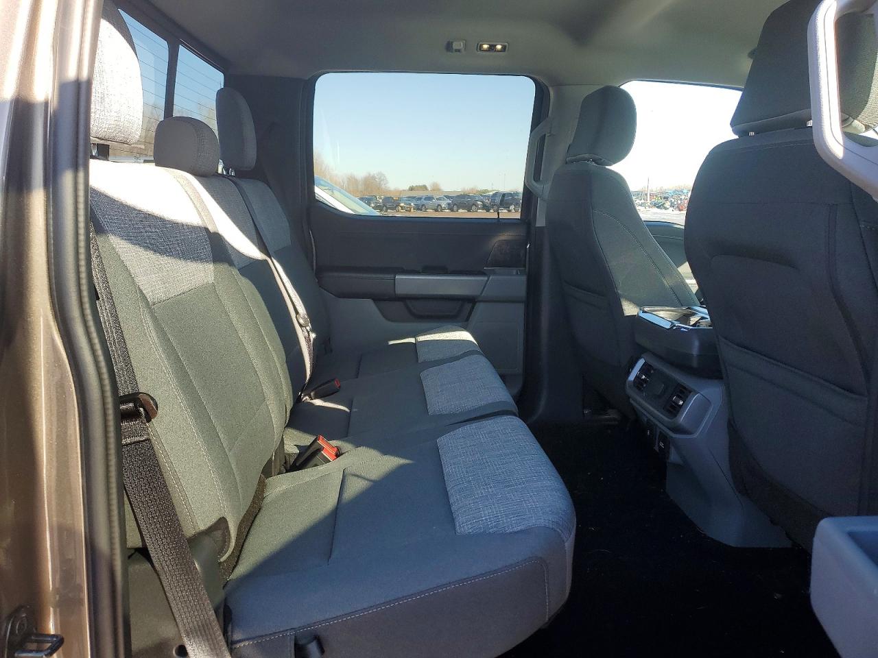 2023 Ford F150 VIN 1FTEW1EP5PFB03048 photo 10
