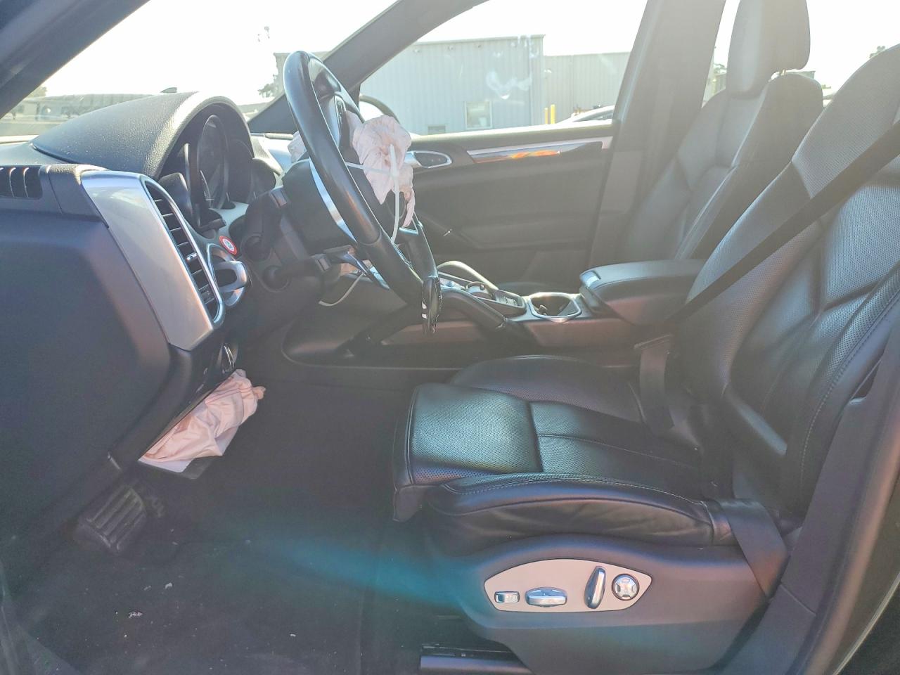 2017 Porsche Cayenne VIN WP1AA2A23HKA90305 photo 7