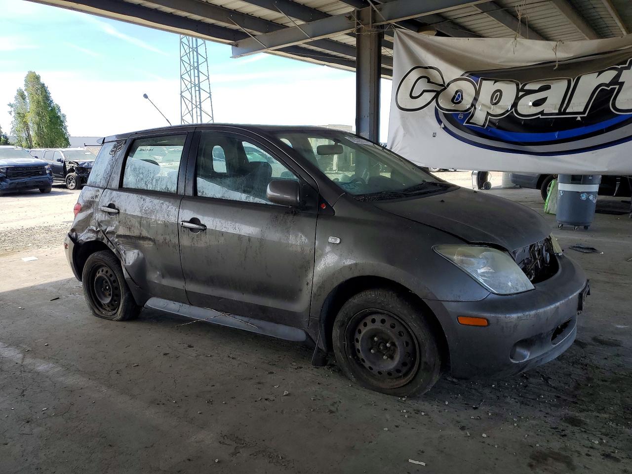 2005 Scion Xa VIN JTKKT624050110520 photo 4