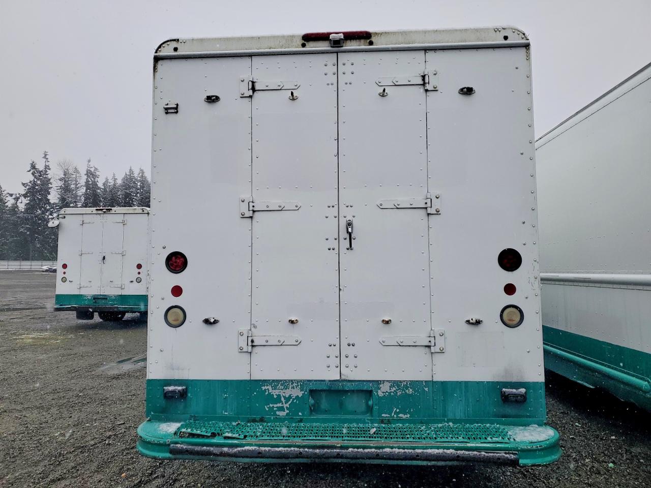 2009 WRKH Delivery t VIN 5B4KPD27293436730 photo 6