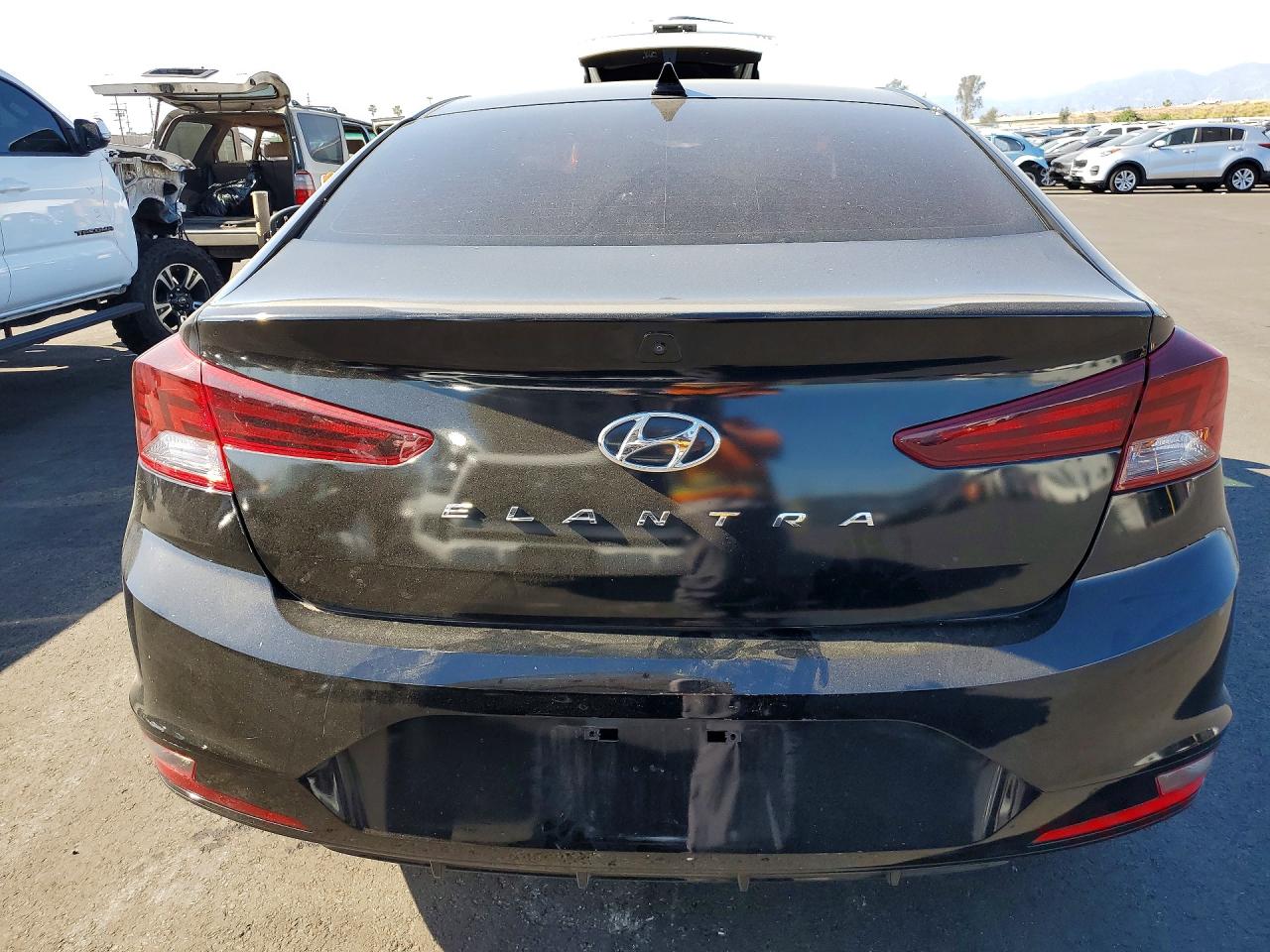 2019 Hyundai Elantra VIN KMHD84LF1KU843486 photo 6
