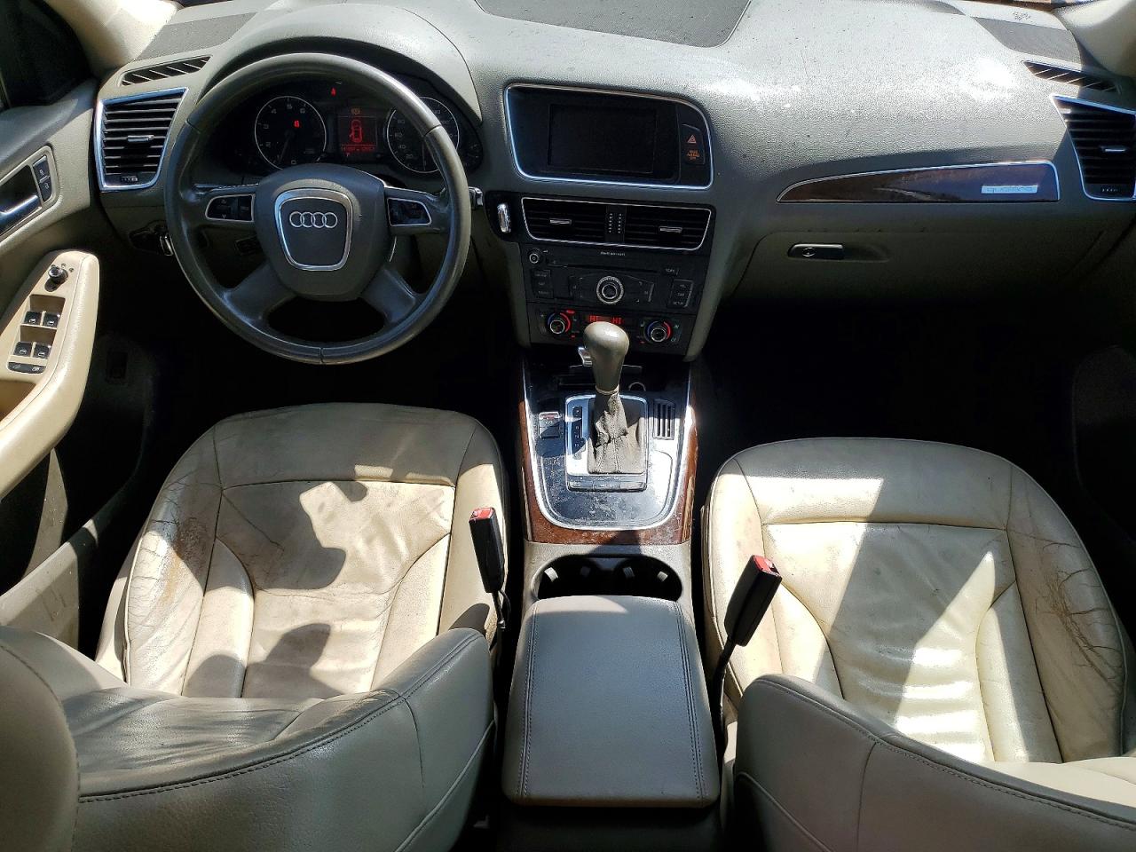 2010 Audi Q5 VIN WA1LKAFP1AA022581 photo 8