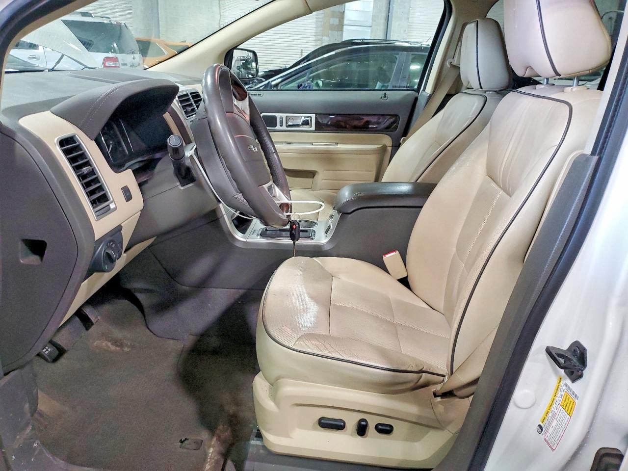 2010 LINCOLN Mkx VIN 2LMDJ8JC8ABJ34373 photo 7