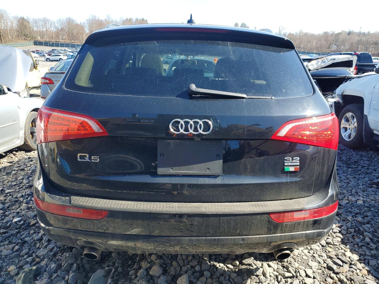 2010 Audi Q5 VIN WA1LKAFP2AA030138 photo 6