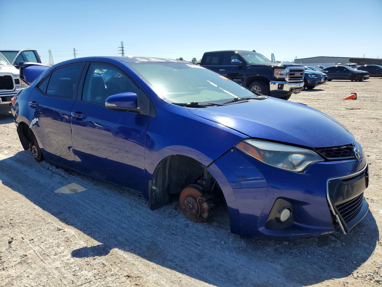 2015 TOYT Corolla VIN 5YFBURHE5FP197246 photo 4