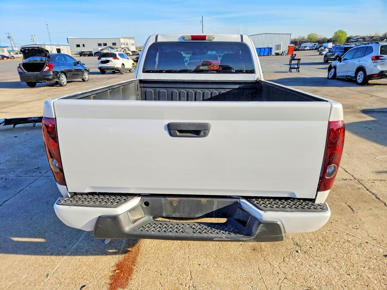 2004 Chev Colorado VIN 1GCCS196948126997 photo 6