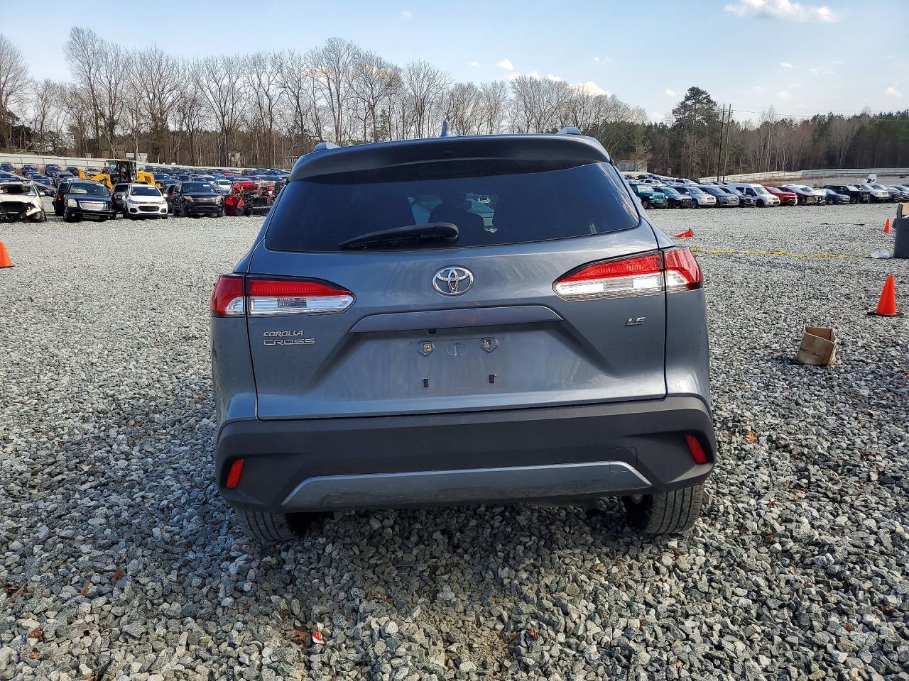 2022 Toyota All other VIN 7MUCAAAG0NV030671 photo 6