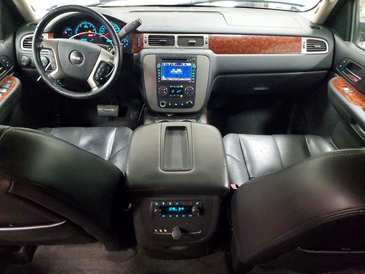 2009 GMC Yukon VIN 1GKFK33069R255251 photo 8
