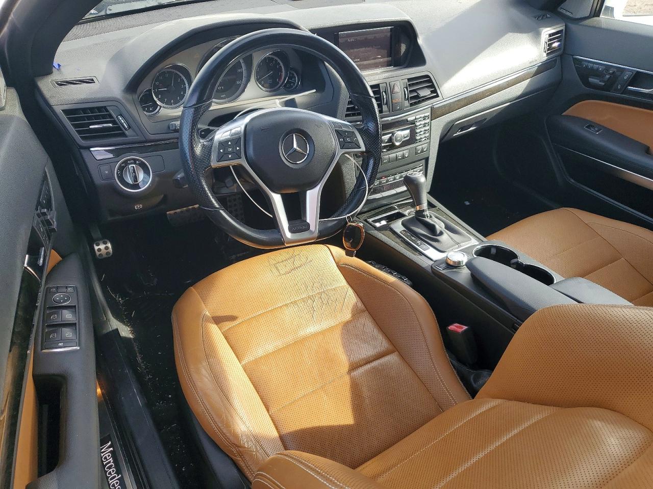 2013 Mercedes-Benz E-class VIN WDDKJ7DB9DF212530 photo 8