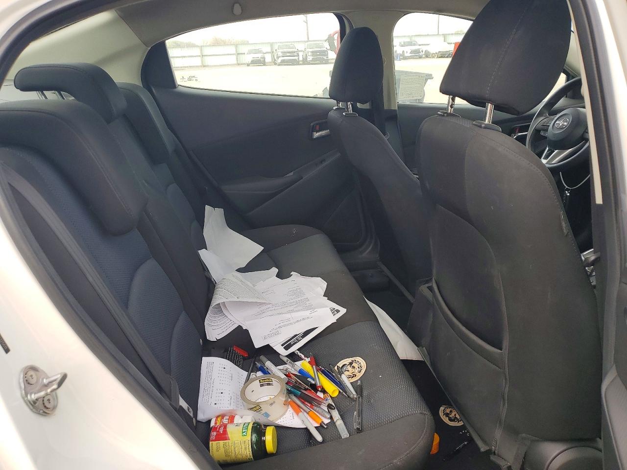 2016 Scion Ia VIN 3MYDLBZV8GY125011 photo 10