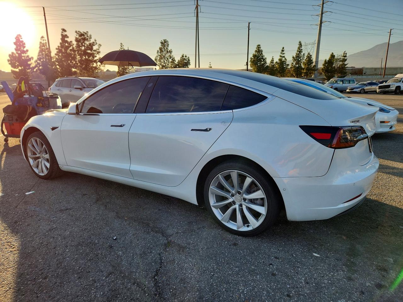 2019 Tesla Model 3 VIN 5YJ3E1EA1KF509296 photo 2