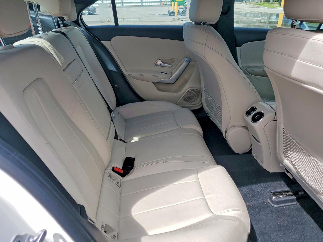 2019 MERCEDES-BENZ A-class VIN WDD3G4EB4KW035964 photo 10
